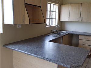 2 Bed House in Krugersdorp Central