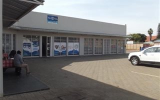 500 m² Retail Space in Oos-Einde