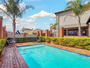 3 Bed Apartment in Bedfordview