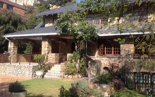 7 Bedroom House in Bedfordview