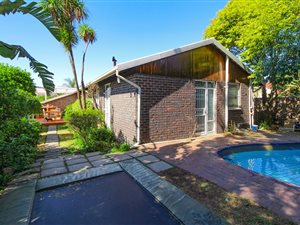 3 Bed House in East Town