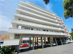 1 Bed Apartment in Gardens
