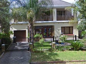 5 Bed House in Paglande