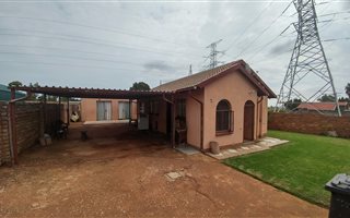 3 Bedroom House in Chantelle