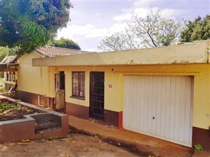 3 Bed House in Stanger Manor