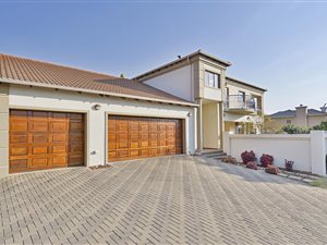 4 Bedroom House in Eagle Trace Estate