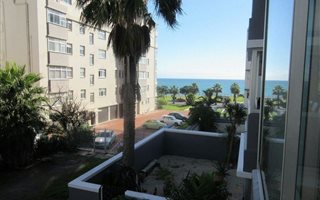 2 Bedroom Apartment in Three Anchor Bay