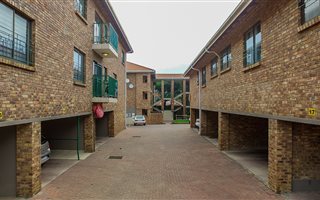 2 Bedroom Townhouse in Eastleigh