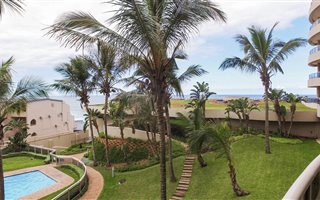 3 Bedroom Apartment in Willard Beach