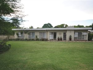 4 Bed House in Hutten Heights