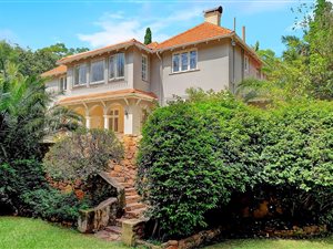4 Bed House in Houghton Estate