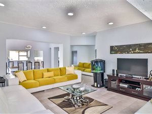 5 Bed House in Winston Ridge