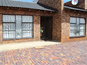 3 Bed House in Henley on Klip
