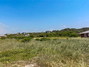 690 m² Land available in Stilbaai