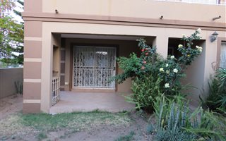 3 Bedroom House in Noordwyk