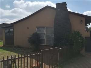 4 Bed House in Krugersdorp West