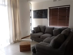 2 Bedroom Apartment in Roodepoort Central