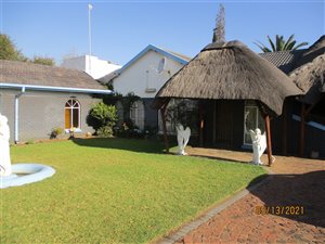 3 Bed House in Falcon Ridge
