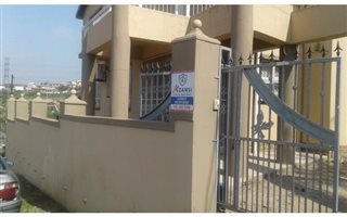 4 Bedroom Flat in Kharwastan