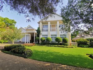 4 Bed House in Woodlands Estate