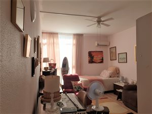 1 Bed House in North Beach