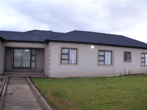 3 Bed House in Barry Hertzog Park