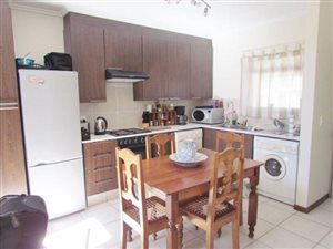 2 Bed Apartment in Bryanston West