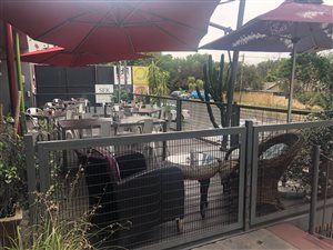 400 m² Commercial space in Blairgowrie