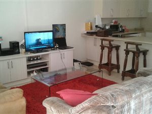 1.5 Bed Garden Cottage in Sydenham