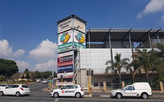 19962 m² Commercial space in Northcliff