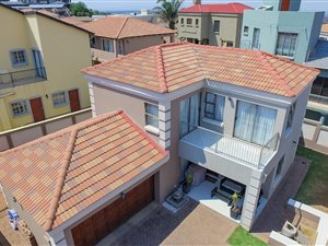 3 Bed House in Bassonia Estate