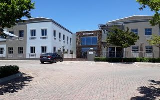 1543 m² Office Space in Bryanston