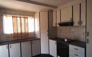 3 Bedroom House in Northcroft