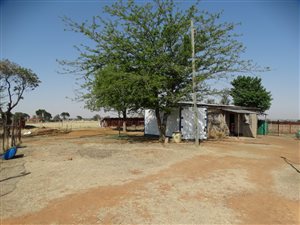 4.3 ha Farm in Lakeview