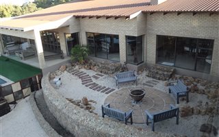 2.2 ha Farm in Waterkloof