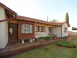 6 Bed House in Morganridge