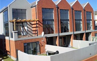 1 Bedroom Apartment in Darrenwood