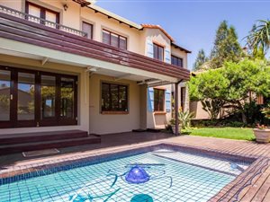 3 Bed House in Rietvalleirand