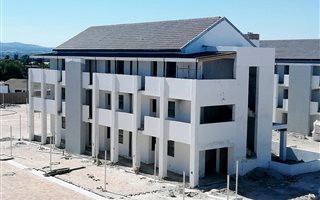 2 Bedroom Apartment in Silver Oaks