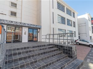 35 m² Commercial space in Cape Town City Centre