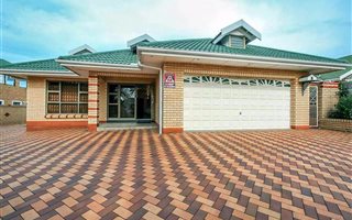 3 Bedroom House in Somerset Park