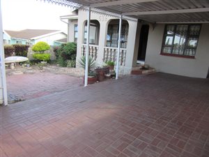 3 Bed House in Gamalakhe A