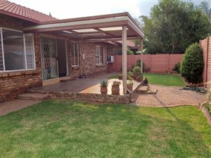 3 Bed Townhouse in Highveld
