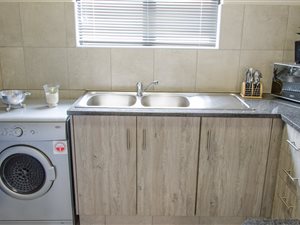 2 Bed Apartment in The Meadows