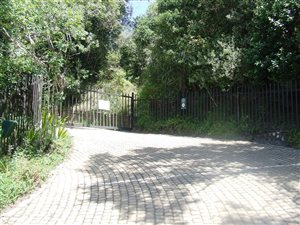 912 m² Land available in Westford Bridge