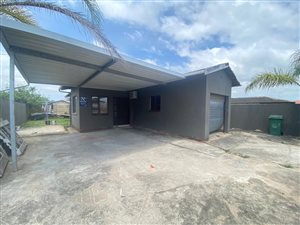 3 Bed House in Aquadene