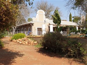 5 Bed House in The Willows
