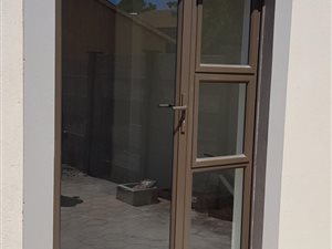 2 Bedroom Apartment in Doornpoort and surrounds