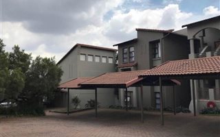 1 Bedroom Apartment in Maroeladal