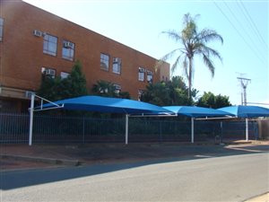 4130 m² Commercial space in Koedoespoort Industrial